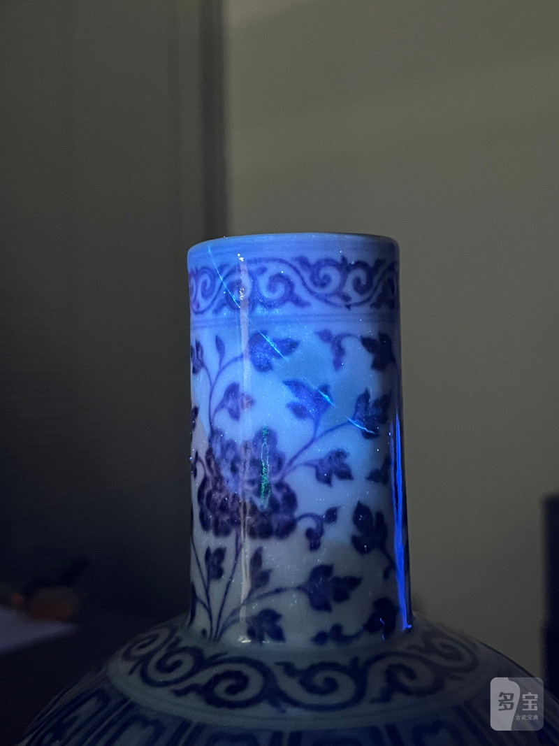 清乾隆  青花花卉纹棒槌瓶 - 图28